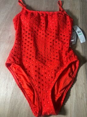 Carmen Marc Valvo Women's Crochet One-Piece Swimsuit Size 8